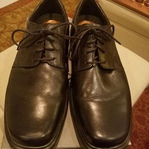 Men's Ecco Dress shoes!!With original box.